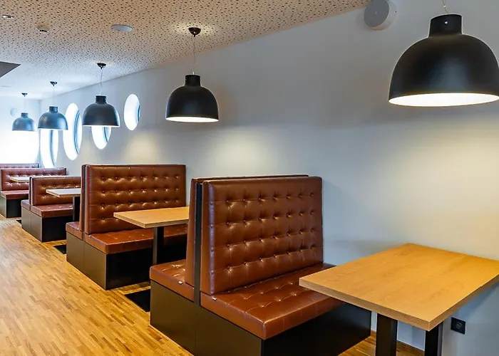 Break Hotel Hradec Kralove
